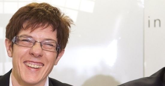 Генсек ХДС (партия Меркель) призвала ЕС и США закрыть порты для российских судов