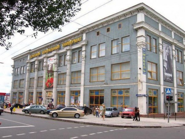 "Ограбление века": Из донецкого ЦУМа в комендантский час украли 10 килограммов золота