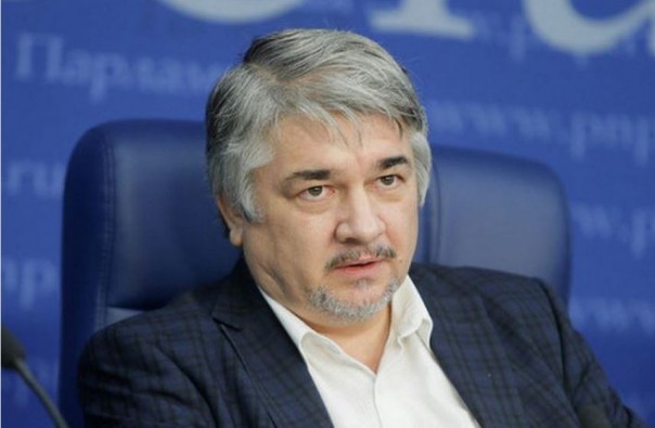 Ростислав Ищенко о главном: встреча Меркель и Порошенко, Лукашенко выбирает ЕС и НАТО?