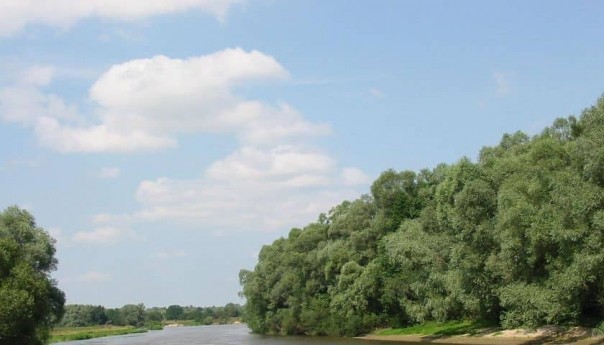 Западный Буг: 5 тысяч гектаров прибрежной украинской земли могут отойти Польше