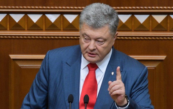 Порошенко утвердил передачу Андреевской церкви в Киеве Константинопольскому патриархату