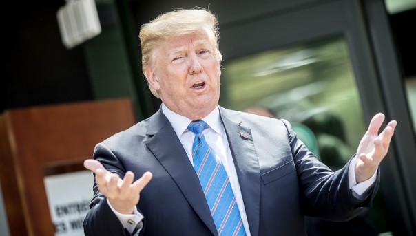 «А давайте свалим всё на русских»: Трамп с сарказмом отозвался о подсчете голосов в штатах Флорида и Джорджия