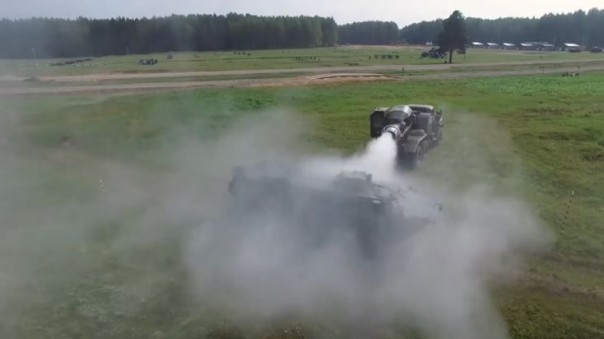 "Сумасшедшие машины". Американские СМИ оценили российскую военную технику