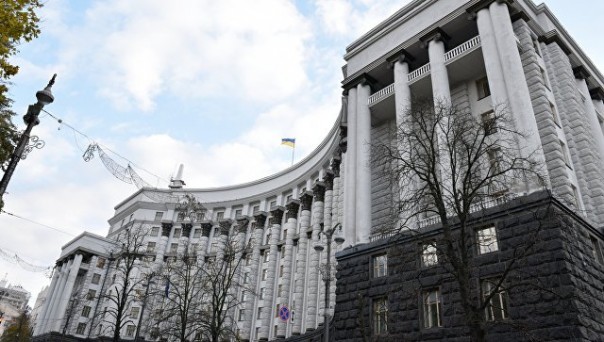 Дураки привели к катастрофе на Украине, заявил депутат Рады