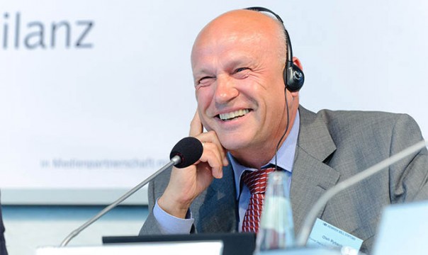 Британская разведка заподозрила главного украинского грантоеда в работе на КГБ