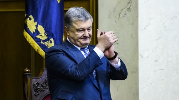 Порошенко заявил, что в понедельник проведет переговоры с генсеком НАТО