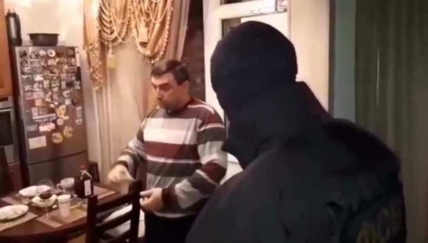 Замглавы красноярского Пенсионного фонда взяли под стражу