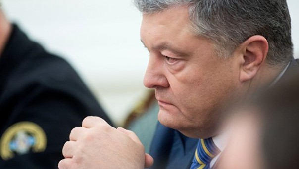 Порошенко заявил о намерении ввести военное положение на 30 дней