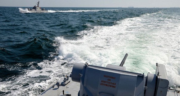 Слоеная провокация. Военное положение на Украине опоздало на пять лет