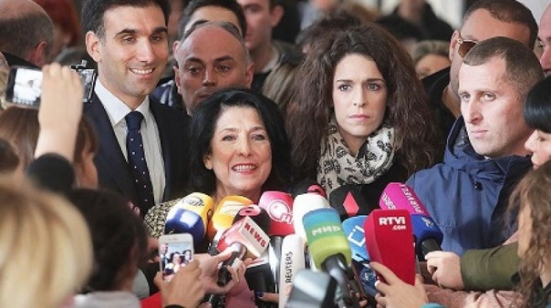 Президентские выборы в Грузии выиграла Зурабишвили. Саакашвили против итогов президентских выборов