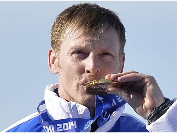 МОК потребовал у российского бобслеиста вернуть золото Сочи