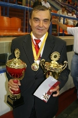 Умер Евгений Зимин. Прощай легенда.