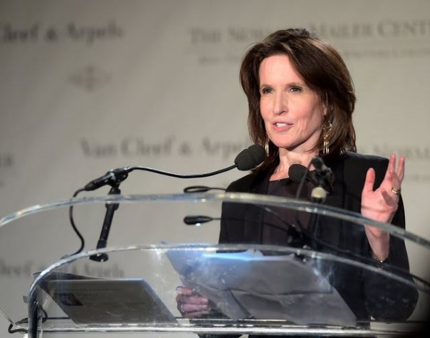 SophieCo. Трамп стал шоком для американской системы — редактор The Nation