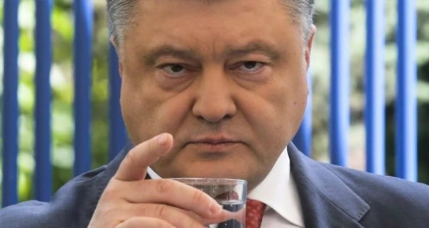 The Saker: Сверх-лузер Порошенко становится «полным Саакашвили»