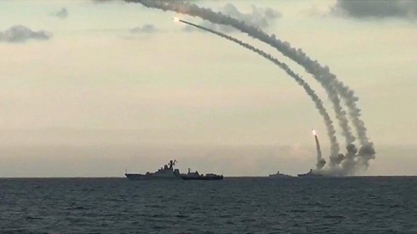 В Киеве вынашивают планы превратить Донбасс во вторую Сирию. Россия ударит высокоточным оружием: Как будут защищать ЛДНР от наступления