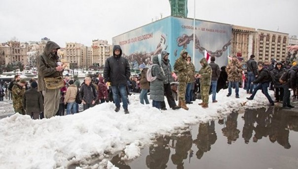 Что общего между либералами и польскими яблоками?