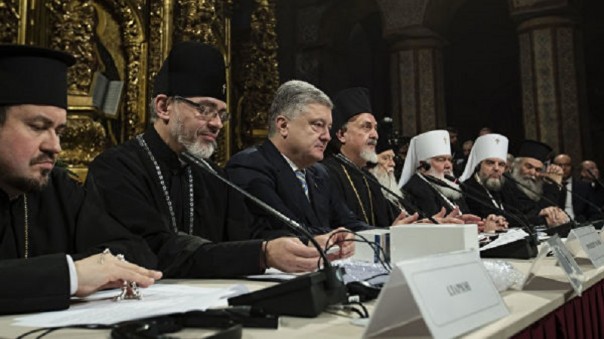 Евангелие от Феофана | Собор одного актера, или Как Порошенко себе митрополита выбирал | Успех медицины | Большие патриоты Украины | Братва и церковь