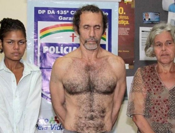 Маньяку, который кормил соседей пирожками с мясом убитых девушек, дали 71 год