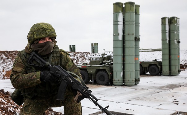 Bloomberg узнал об идее Турции передать С-400 для изучения в США