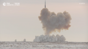 Опубликовано новое видео испытаний комплекса "Авангард"