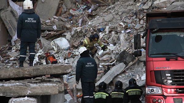 Число погибших при взрыве в Магнитогорске возросло до 16 человек