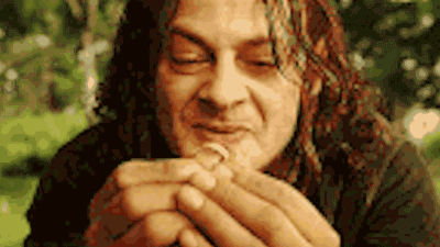 Наша прелесть. Вор на Украине пытался проглотить кольцо с бриллиантом