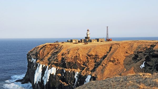 Абэ поклялся "поставить точку" в переговорах с Россией по Курилам