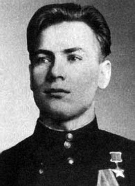 Оборону держали двое. Подвиг советских танкистов | Алексей Исаев о сражении за линию Сталина летом 1941 года