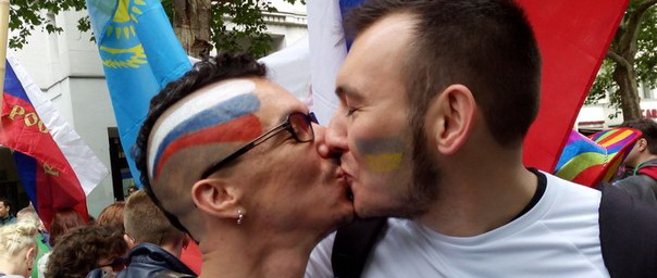 В мэры Новосибирска либералы двигают открытого гея