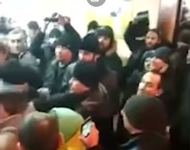 Под Винницей произошла масштабная драка из-за перехода верующих в ПЦУ