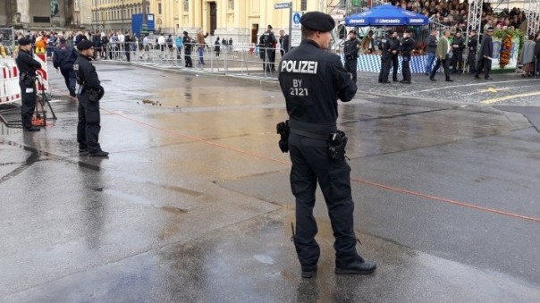 Видео с места взрыва у офиса «Альтернативы для Германии» выложили в Сеть