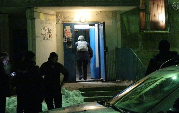 Взрывом тело выбросило в окно: в многоэтажном доме в Мариуполе прогремел взрыв гранаты