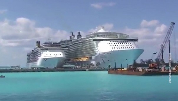 На одном из крупнейших круизных лайнеров в мире разразилась эпидемия