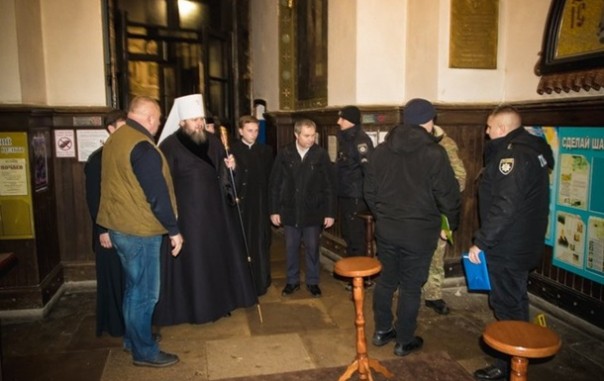 В сумском соборе во время службы произошел взрыв