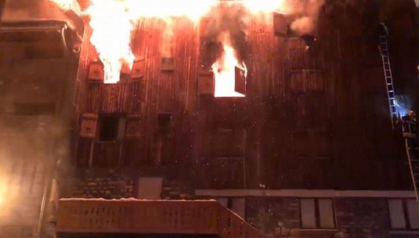 Пожар в Куршевеле: двое погибших, 14 пострадавших