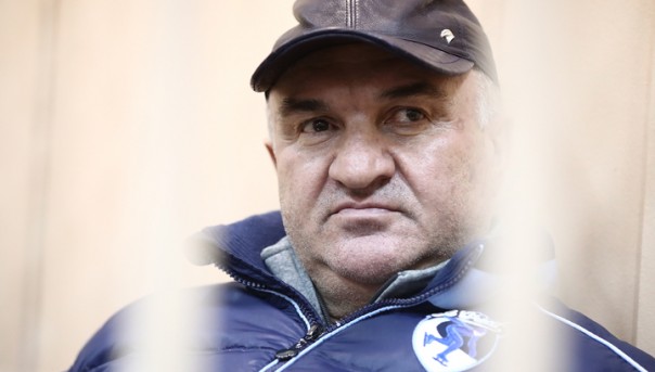 Суд арестовал Рауля Арашукова по делу о хищении газа и создании ОПС | Суд арестовал двоюродного брата сенатора Рауфа Арашукова