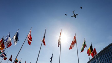 Столтенберг рассказал о действиях НАТО в случае прекращения ДРСМД