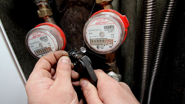 Россиян пообещали избавить от "поверочного рабства" со счетчиками воды