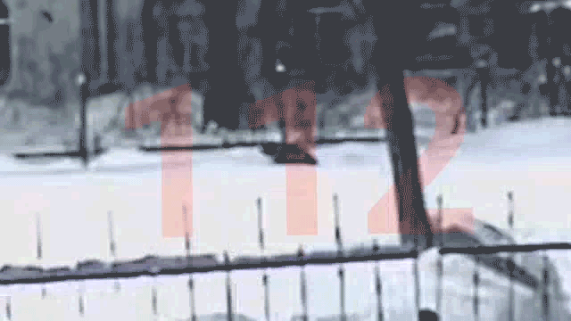 В Перми парень жестоко зарезал 17-летнюю возлюбленную, очевидцы "убивали" своим безразличием, снимая всё на камеру