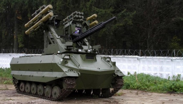 Российские боевые роботы будут самостоятельно применять оружие | Минобороны рассекретило робота-разведчика на базе "Уран-9"