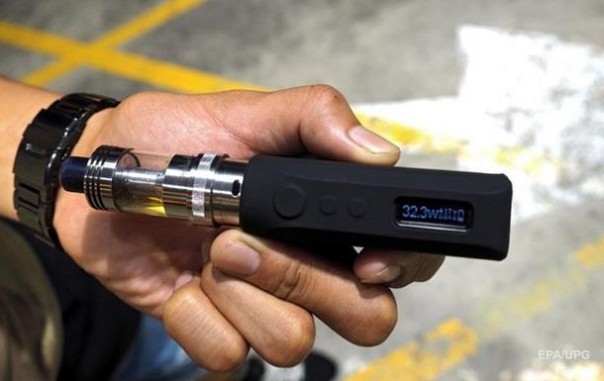 Американец погиб из-за взрыва электронной сигареты