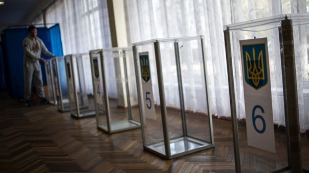 «Это проблемы Украины» — Ищенко о недопуске российских наблюдателей на выборы