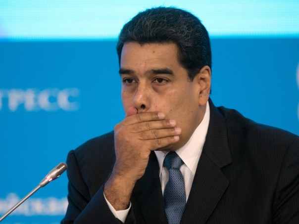 Мадуро предложили бежать к друзьям в Россию