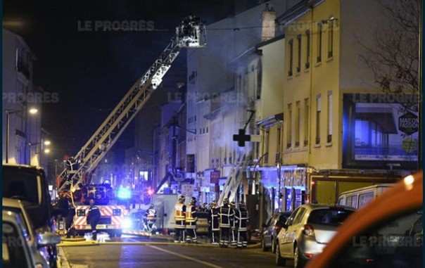 В Лионе в булочной прогремел взрыв: есть жертвы