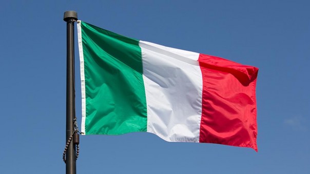 В Госдуме назвали страну-пионера по снятию санкций с России