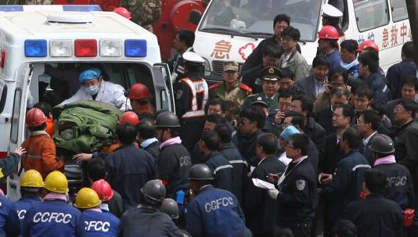 На востоке Китая рухнул жилой дом: более 10 человек оказались под завалами
