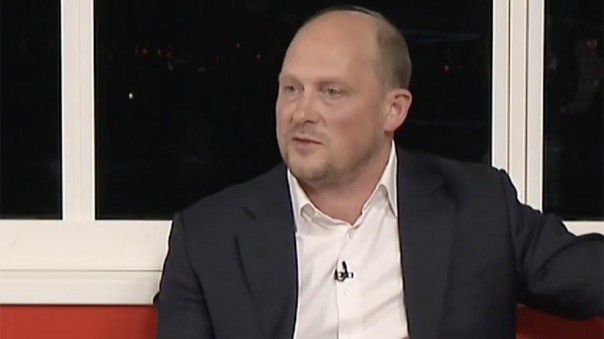 Кандидат в президенты Украины перепутал программу Гитлера и свою