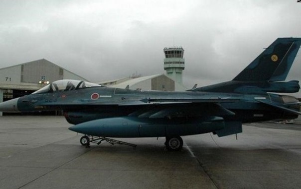 В Японии разбился истребитель-бомбардировщик