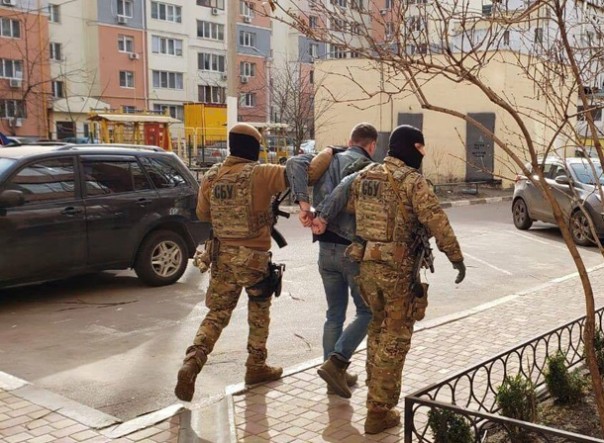 Одесситы заработали миллионы на продаже фейковых акций Tesla