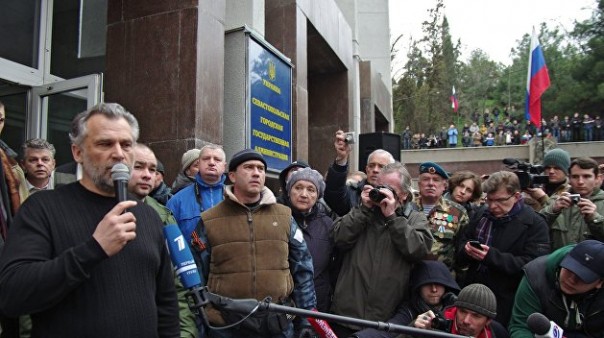 Путь домой: Пять лет назад Севастополь ответил «Правому сектору»*